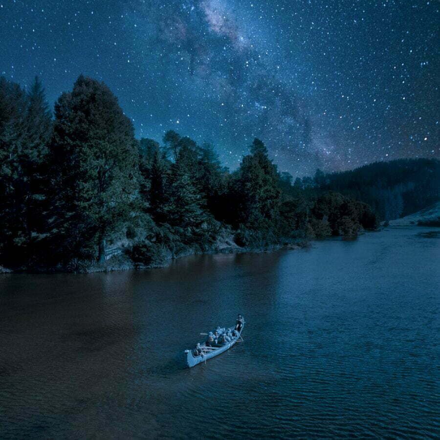 Big Kanu Glowworm Adventure on Lake McLaren! - Image 4