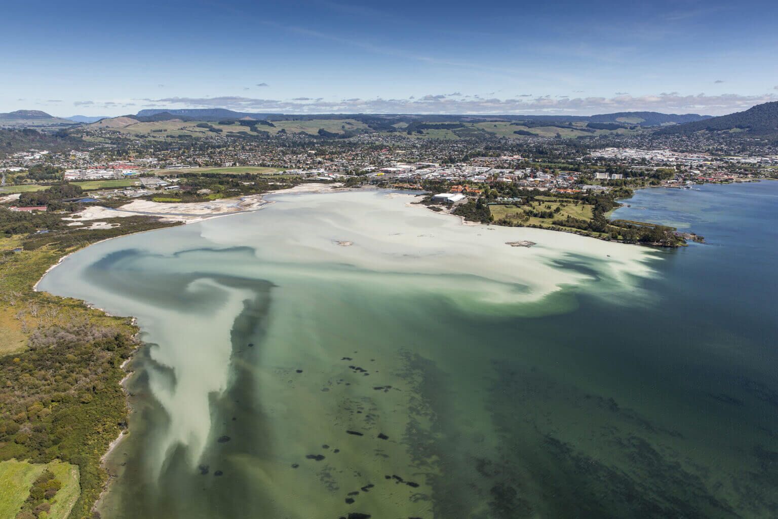 Take a floatplane flight from the Rotorua Lakefront - Image 2