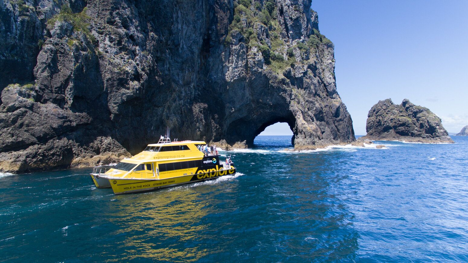 Bay of Islands & 'Discover the Bay' Cruise
