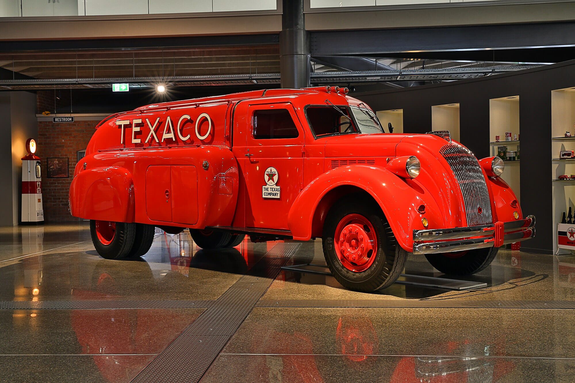 Experience two of Invercargill's world-class attractions - Image 3
