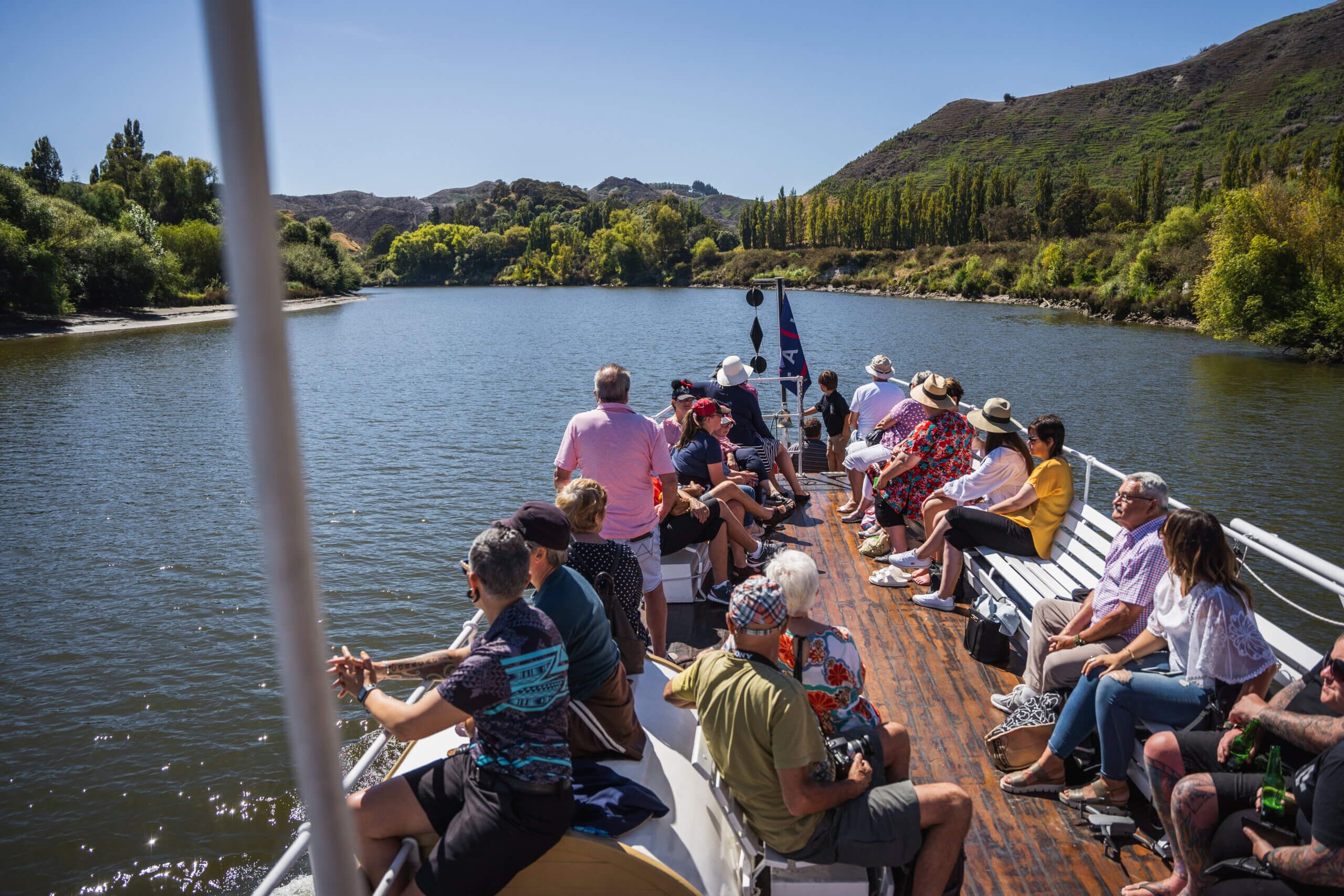 Explore the Whanganui River on a iconic paddle steamer - Image 2