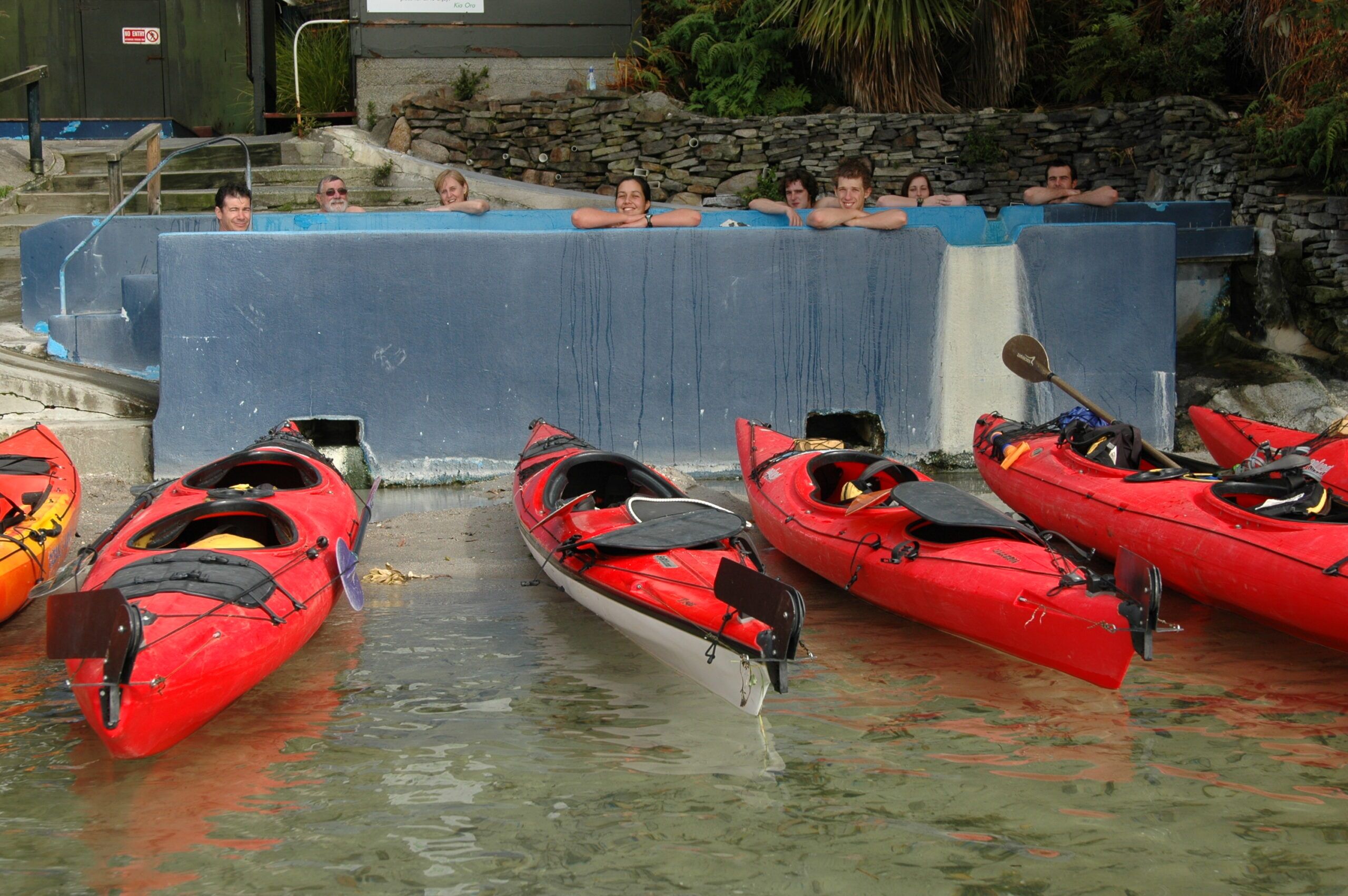 Kayak Hot Pool Experience Chuffed Gifts