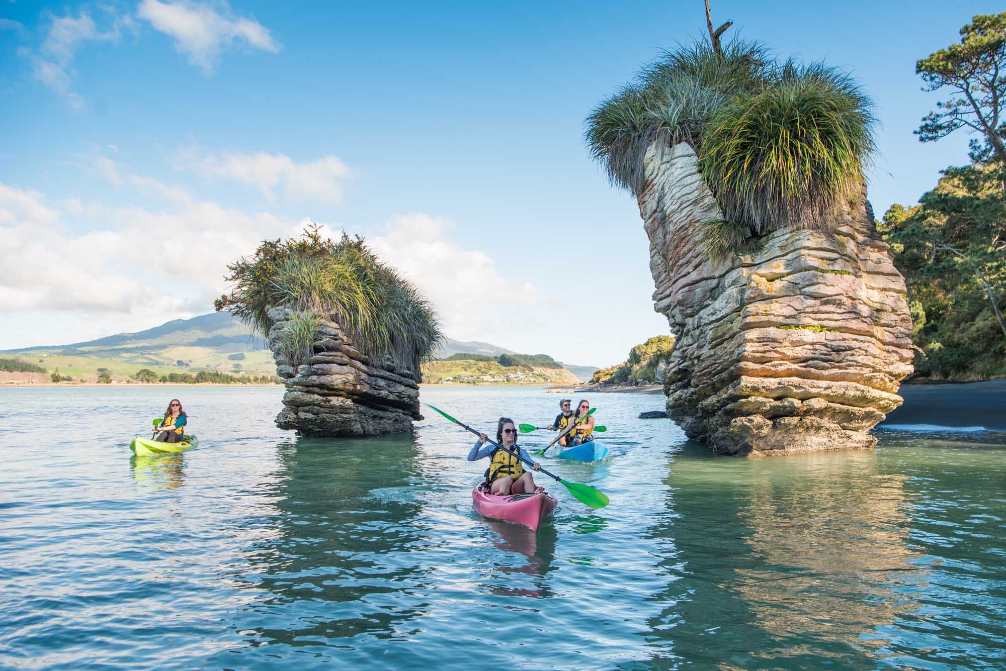 Raglan Sea Kayak Adventure – Paddle Past Pancake Rock Coastlines!