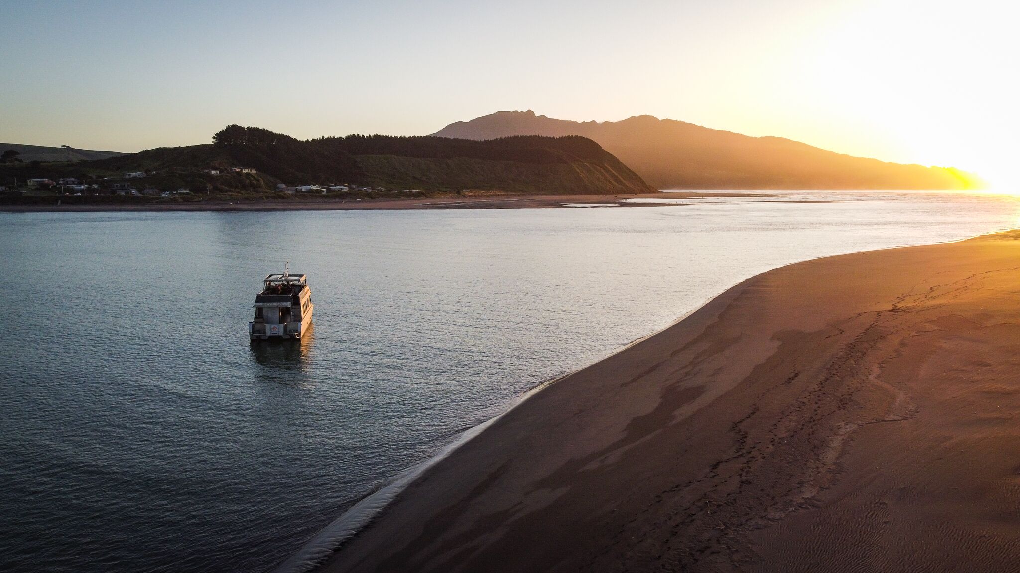 Raglan Sunset Harbour Cruise with Fish & Chips on Whaingaroa Waters! - Image 4