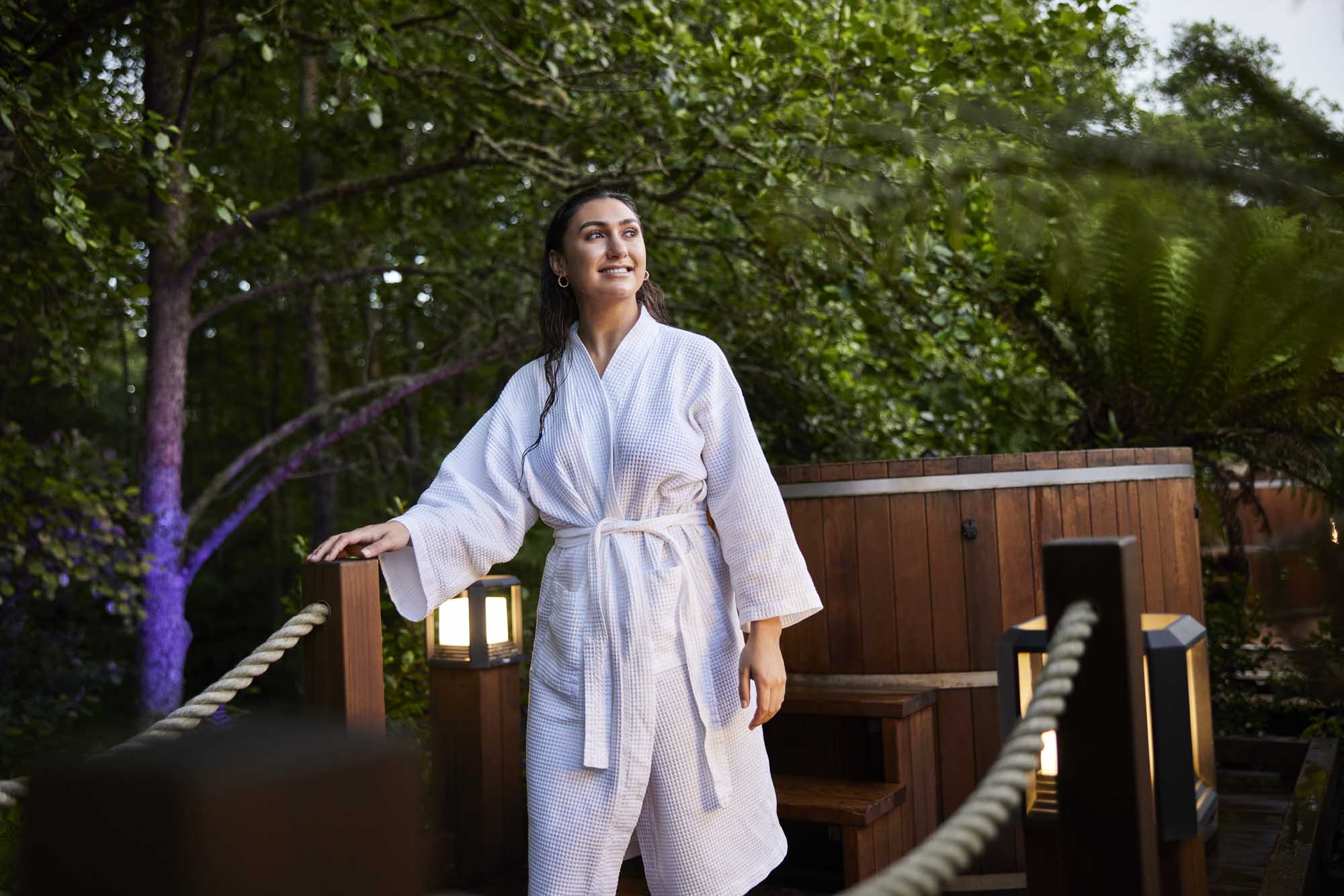 Private Cedar Hot Tub Retreat in Rotorua Forest - Image 2