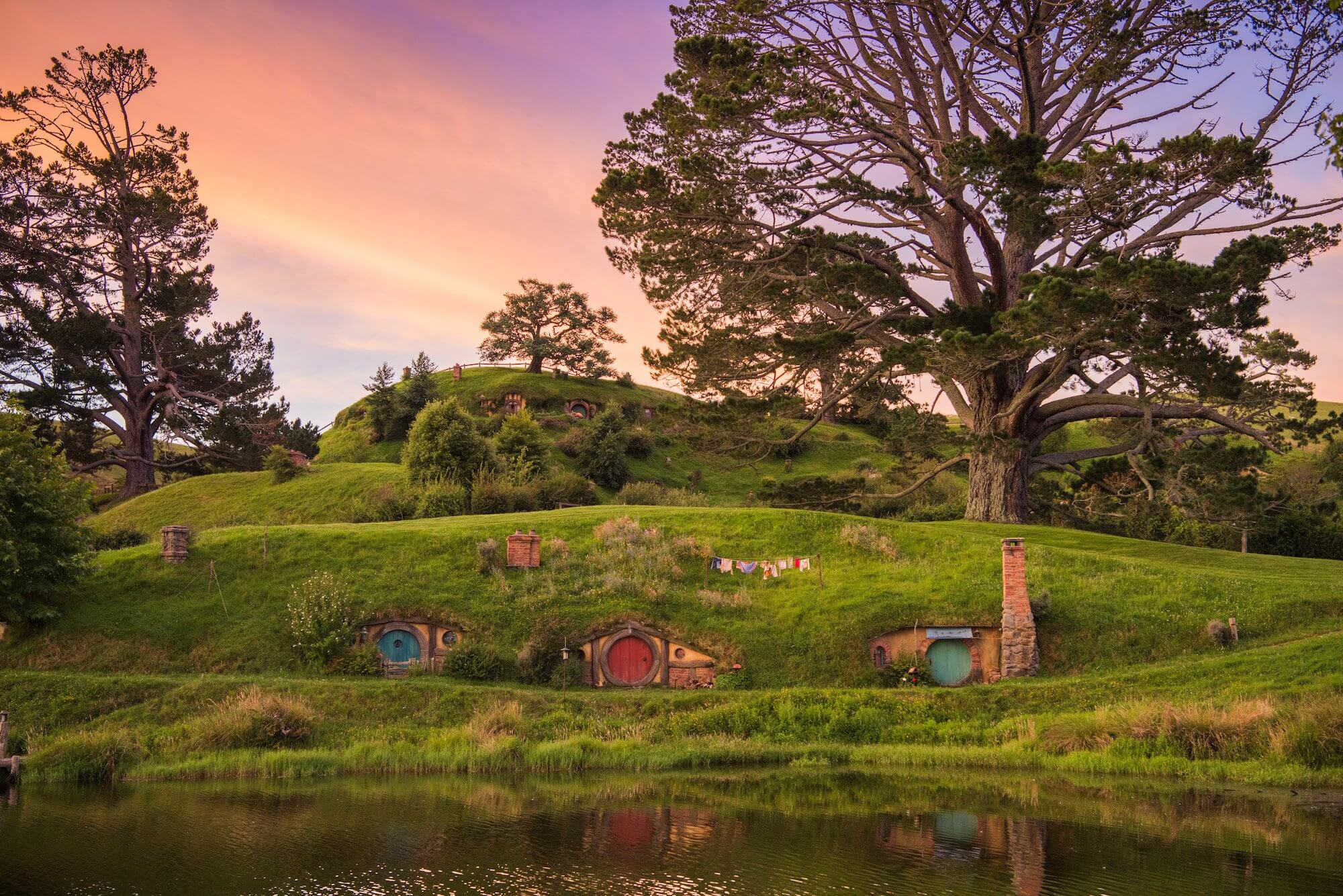Hobbiton Movie Set Tour: Step into Middle-earth in Matamata - Image 4