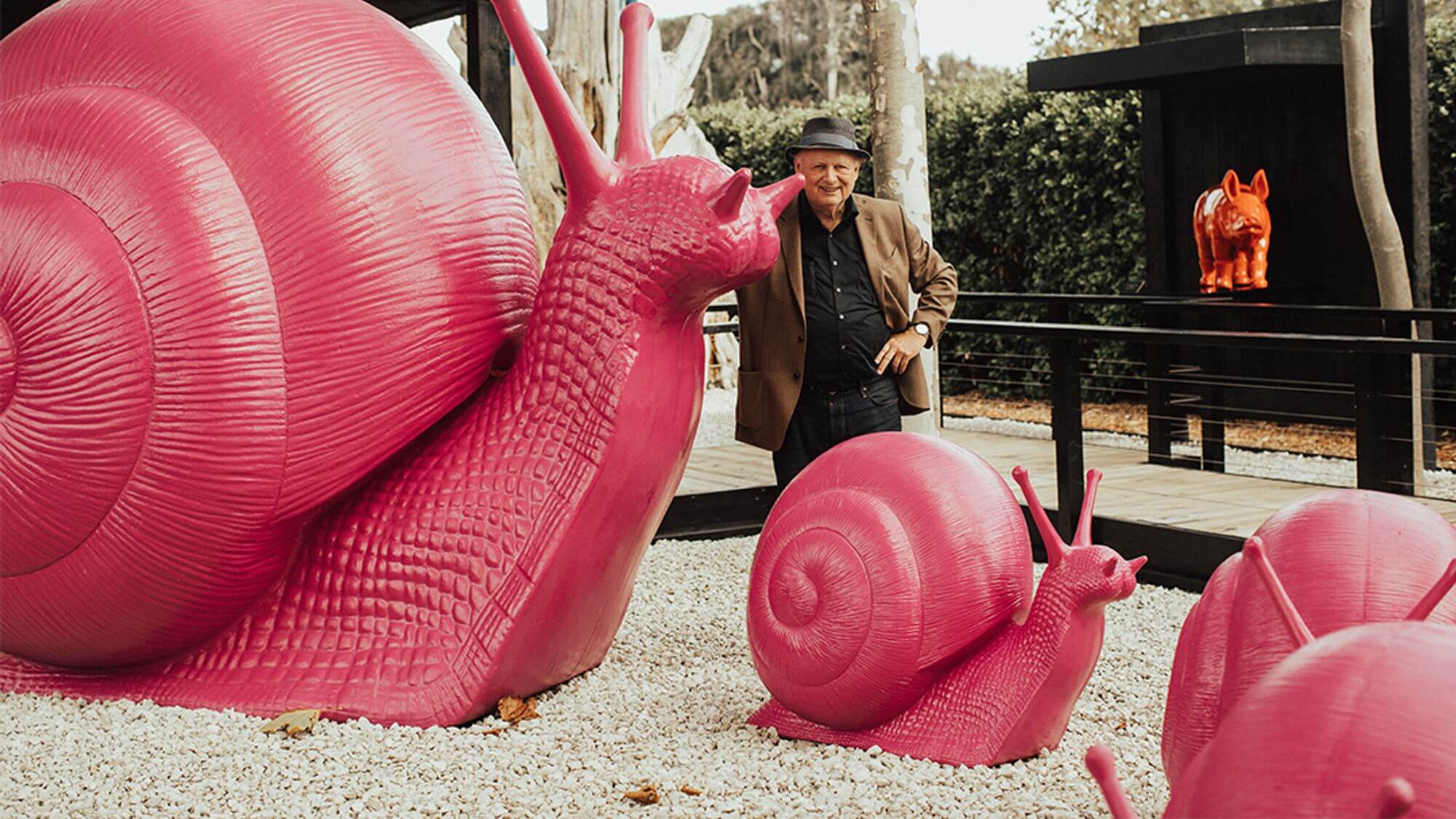 Visit the galleries and gardens at Sculptureum Matakana - Image 4