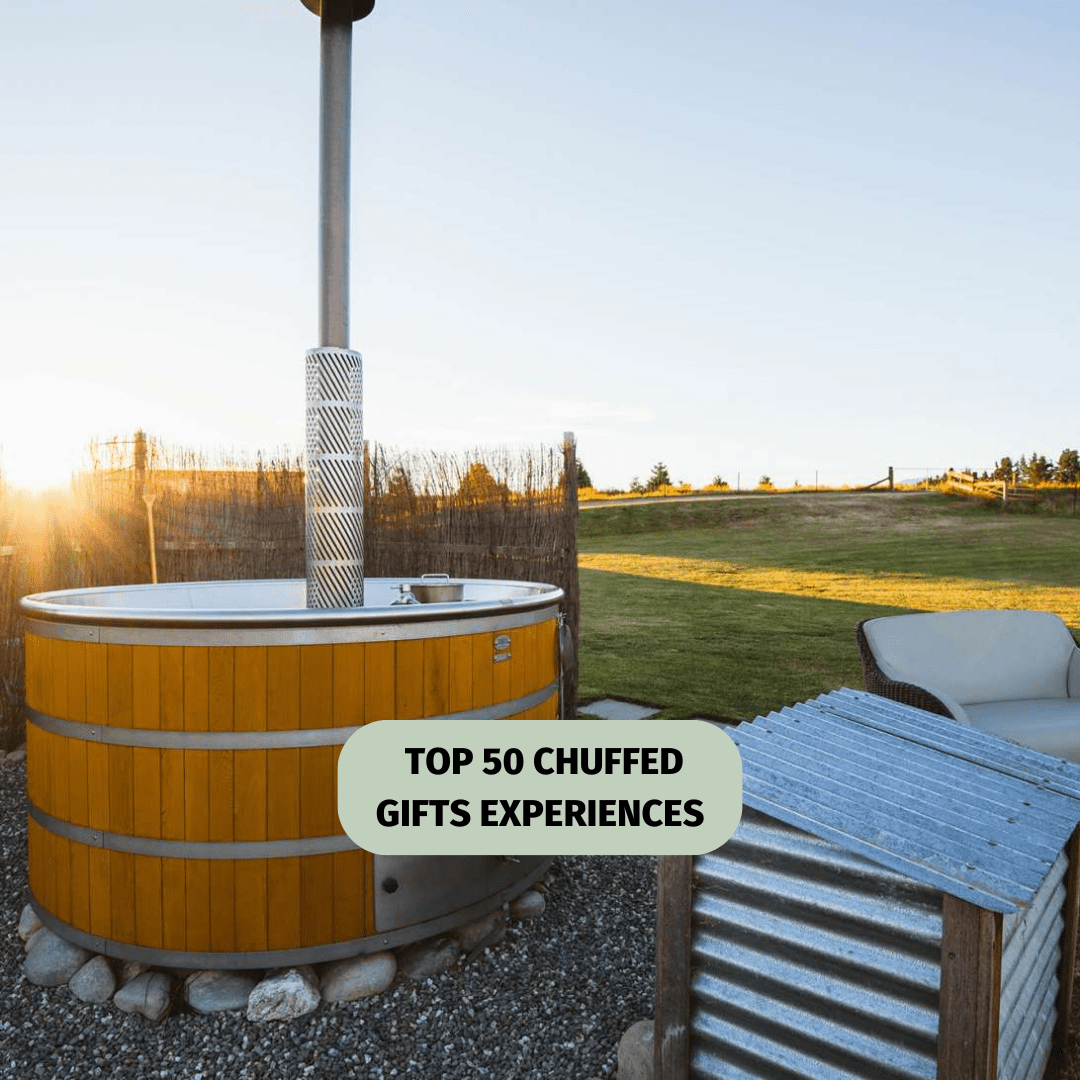 Wood fired Hot Tub soak on a rural farm property near Lake Wanaka!