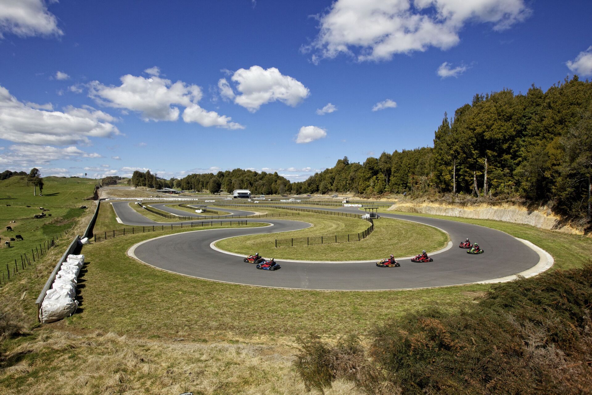 Very Fast Go Kart Racing - Image 2