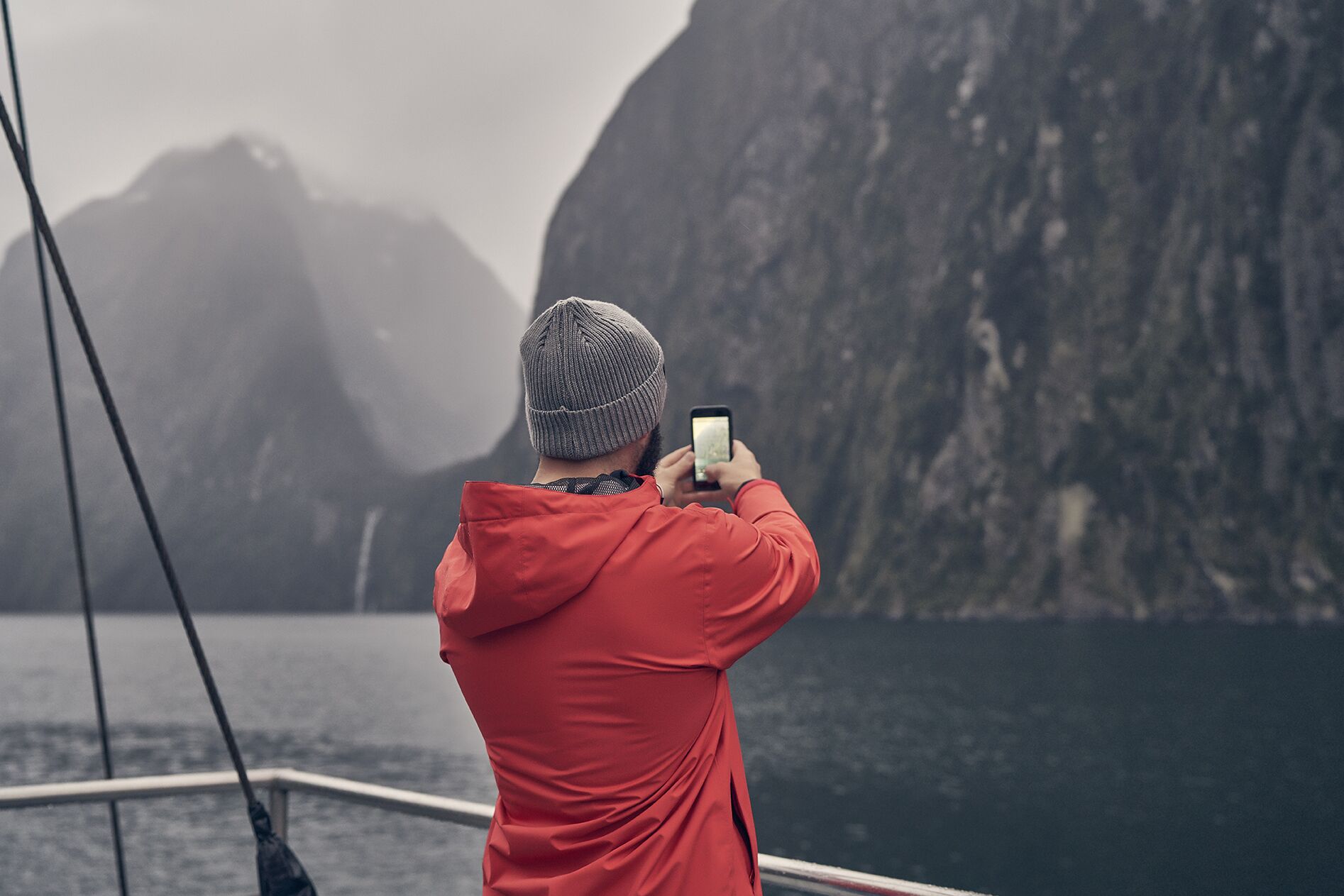 Day trip from Queenstown to Milford Sound including Milford Sound Cruise - Image 3