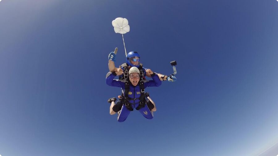 Skydive Auckland sky dive experience Chuffed Gifts