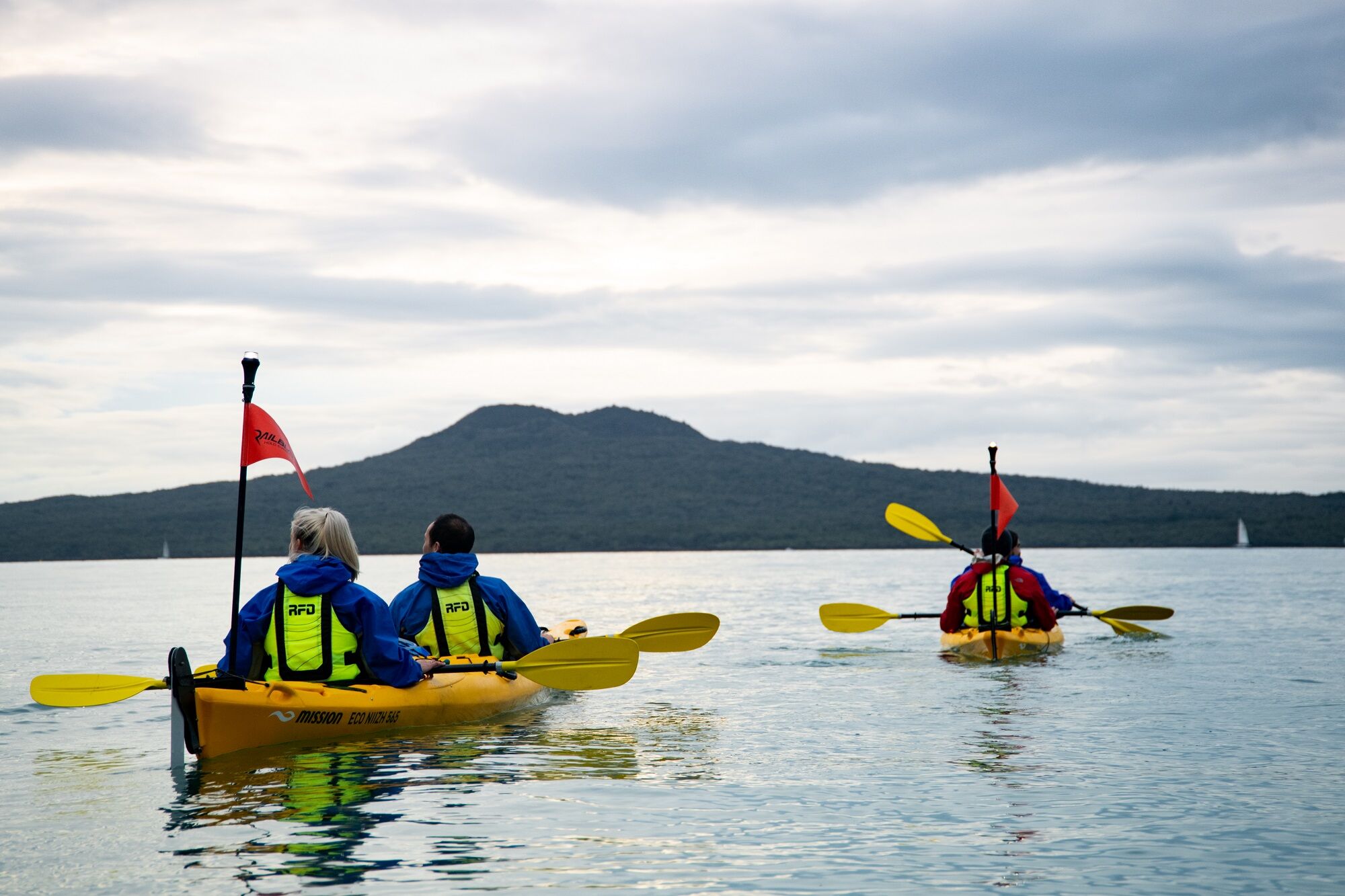Sunset Kayaking tour to Rangitoto Island including BBQ Dinner - Image 3