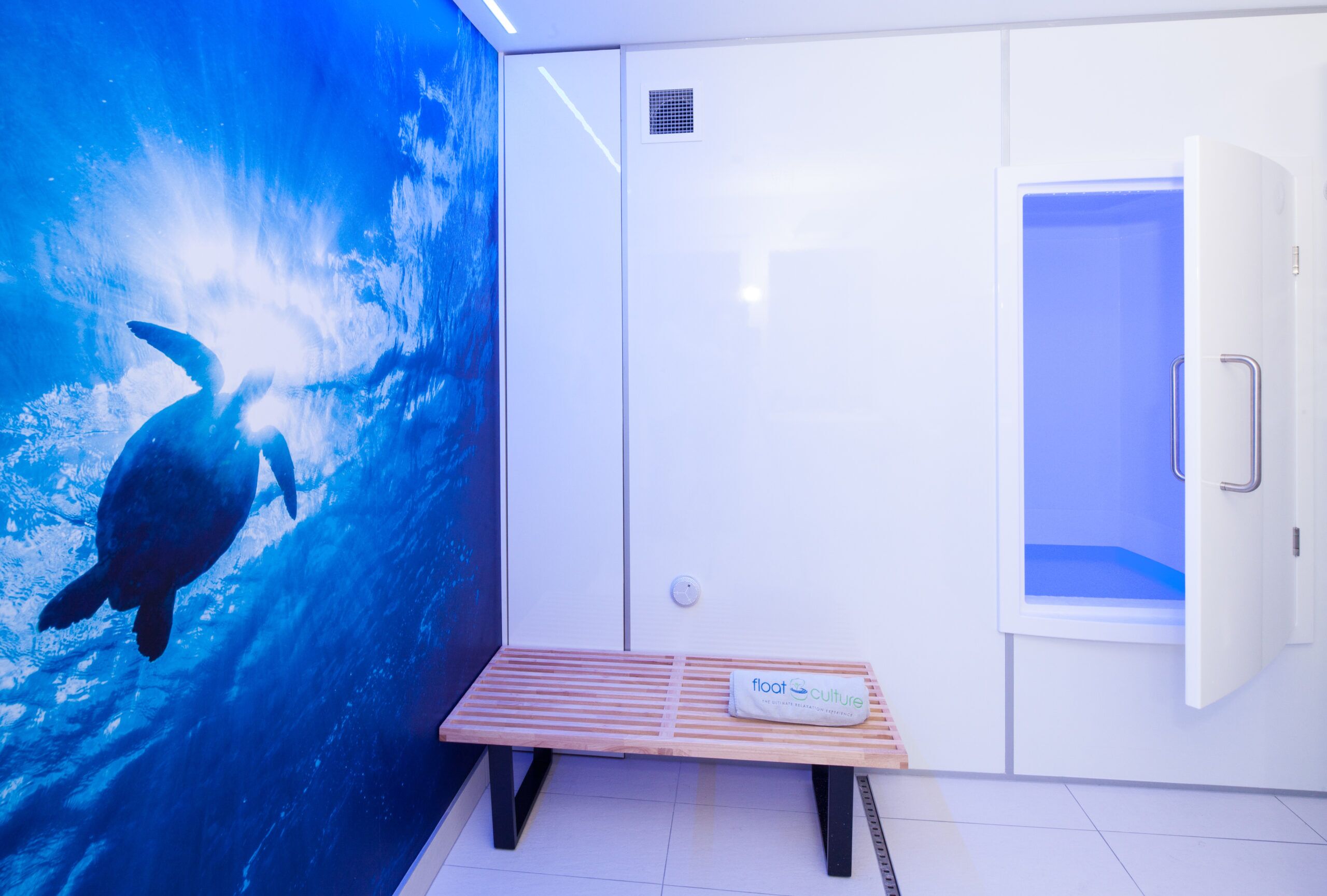 Three relaxing & inspiring 60 minute float sessions! - Image 3