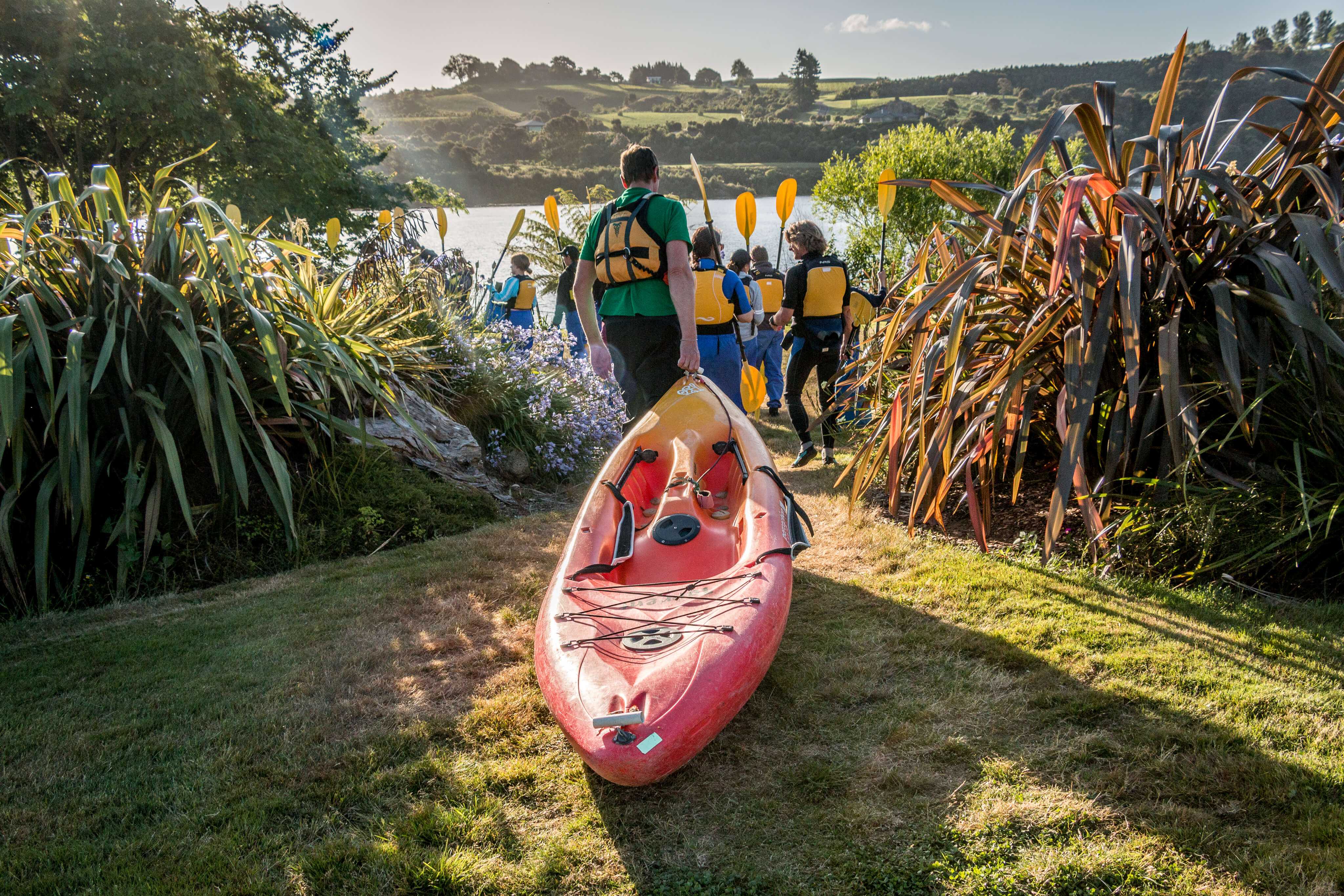 Daytime Canyon Kayak Tour on Lake Karapiro - Image 2
