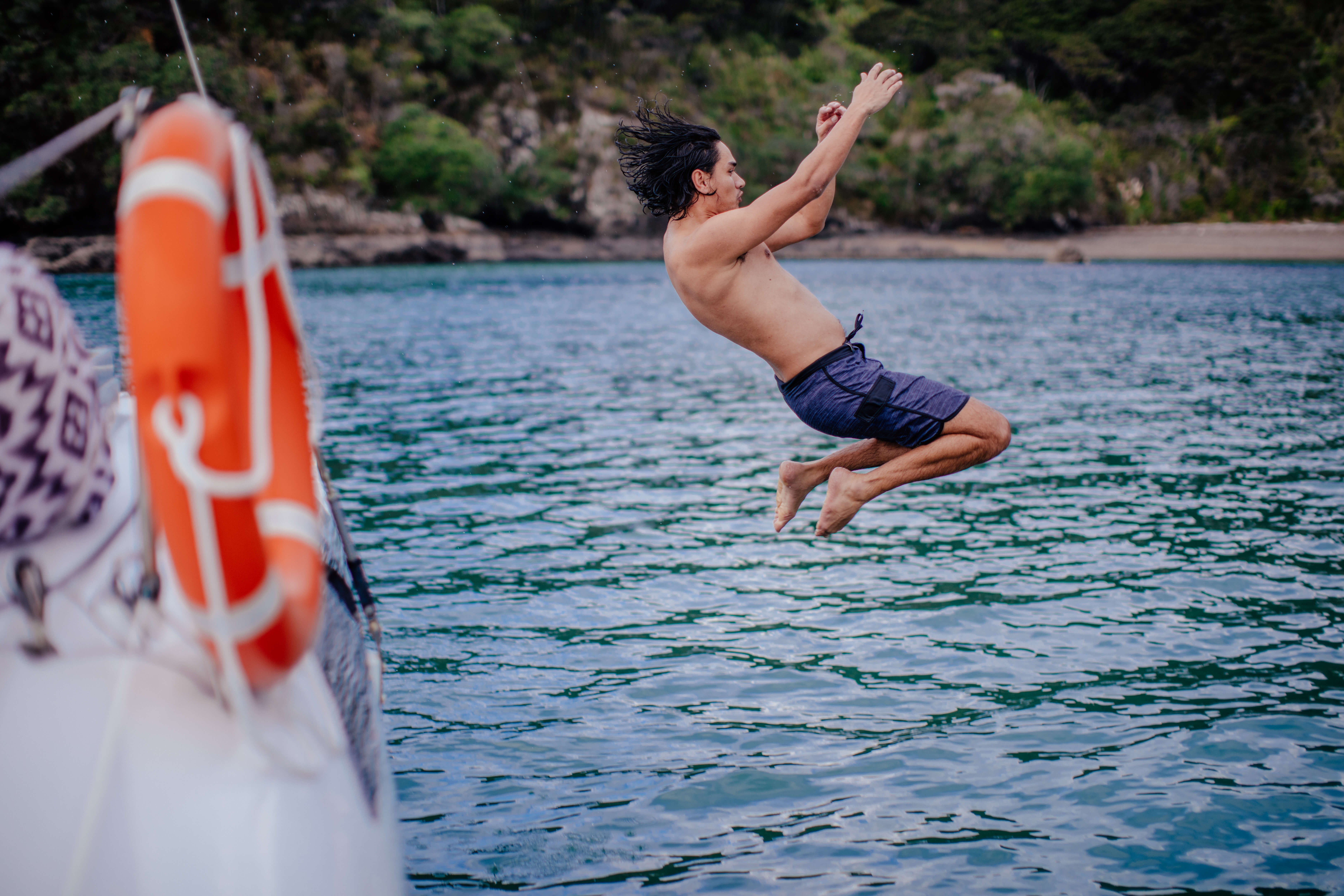Bay of Islands Sundowner Evening Cruise - Image 4