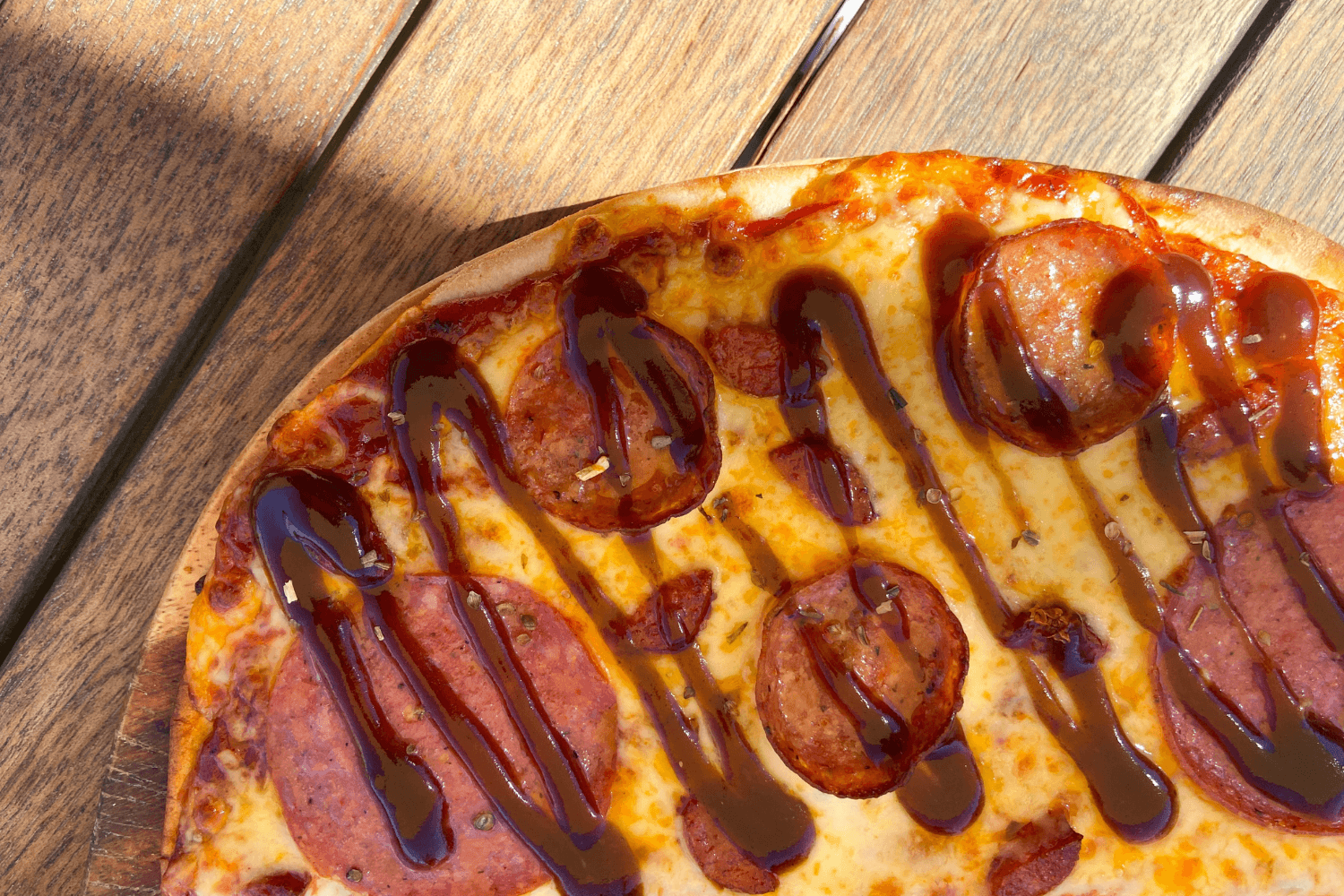 Enjoy a hot pool soak, round of minigolf & Pizza's for the family at Tekapo Springs - Image 4