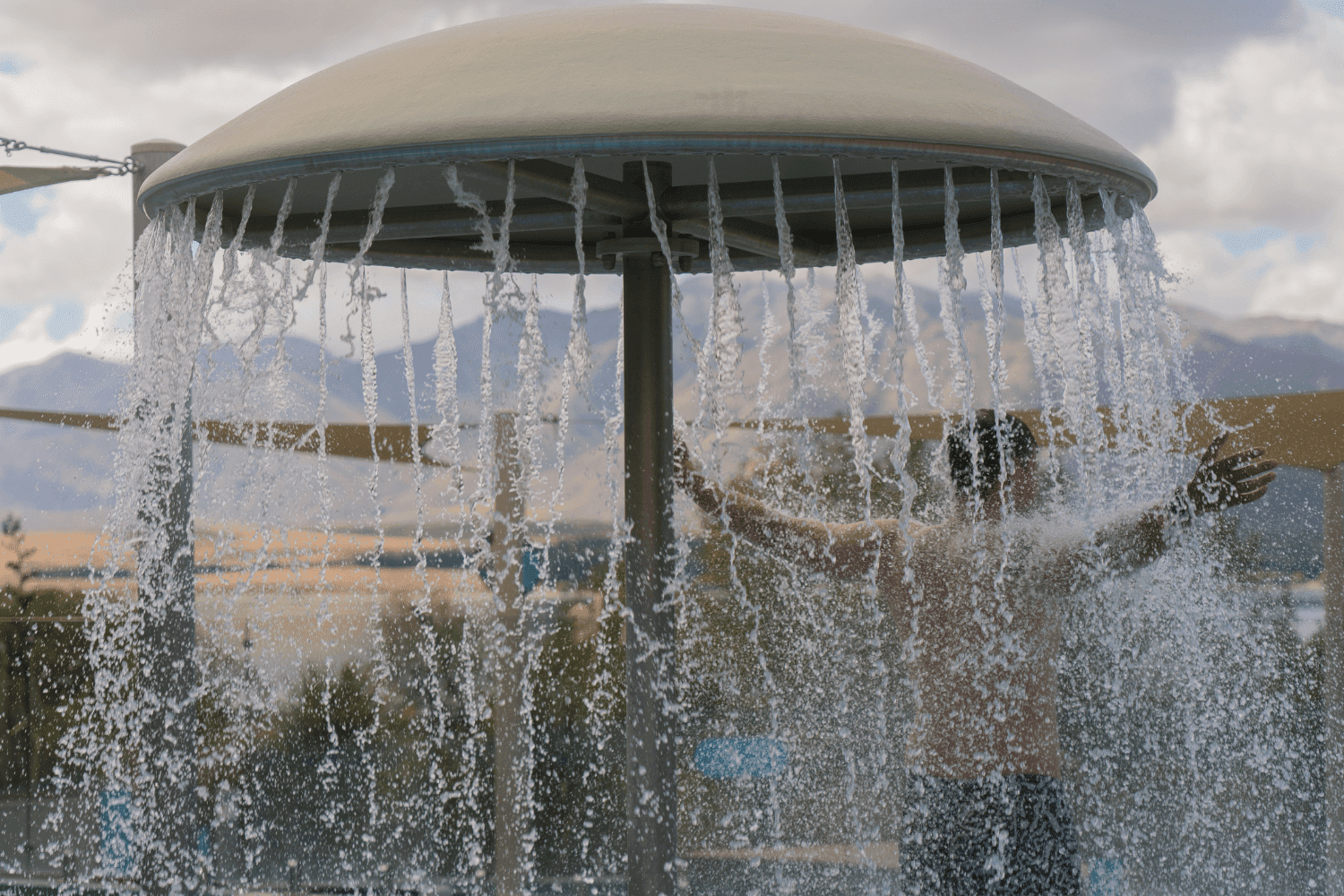 Enjoy a hot pool soak, round of minigolf & Pizza's for the family at Tekapo Springs - Image 2