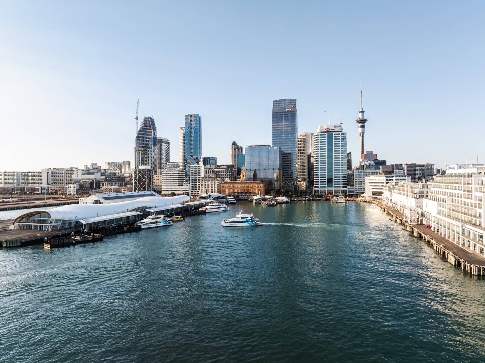 Harbour Cruise of famous city sights - Image 2